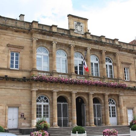 Appt "Coeur Moulinois" Διαμέρισμα Μουλέν Εξωτερικό φωτογραφία
